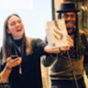 Meet your Posher, Regan